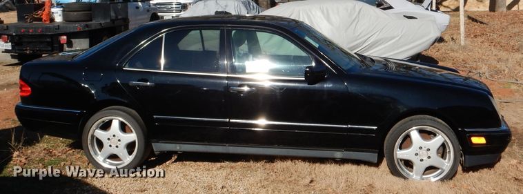 image for item DJ0509 1997 Mercedes Benz E420