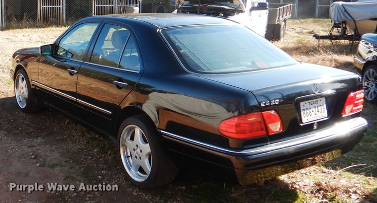 image for item DJ0509 1997 Mercedes Benz E420