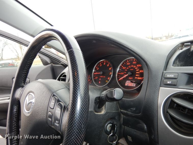 image for item DJ2825 2003 Mazda Mazda 6