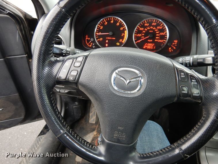 image for item DJ2825 2003 Mazda Mazda 6