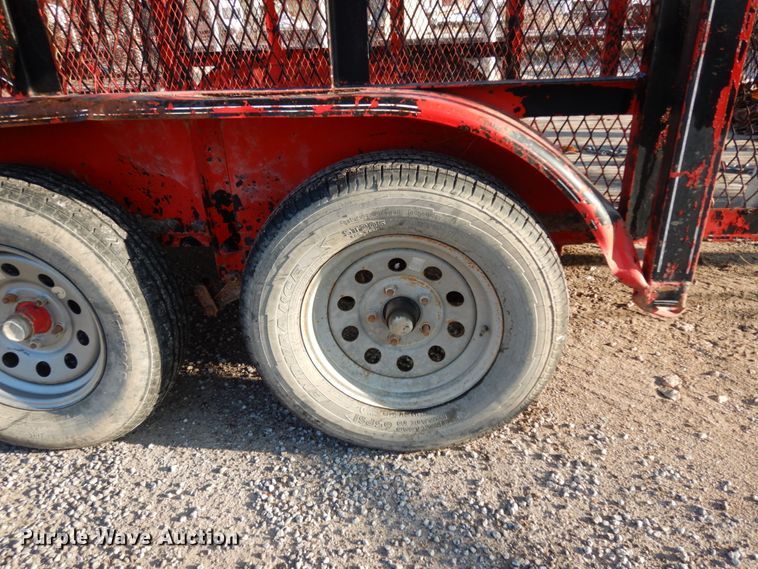 image for item DJ7250 2008 Apache utility trailer