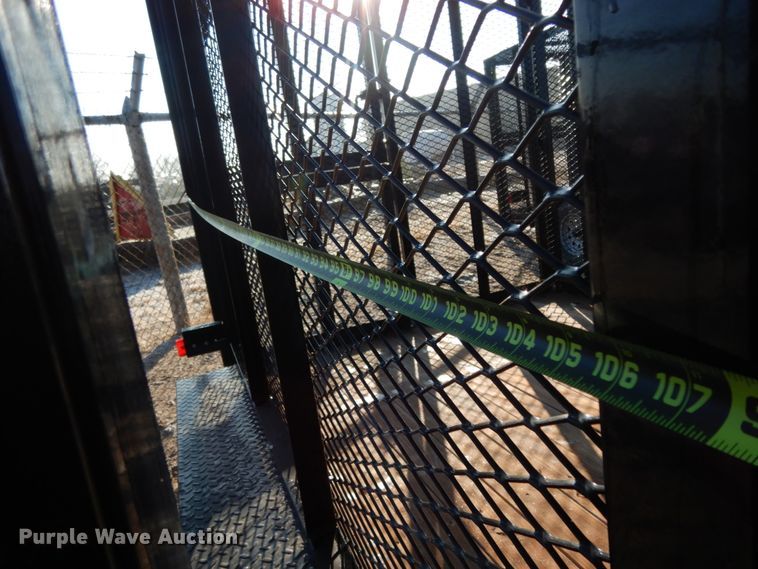 image for item DJ7252 2017 Texas Bragg utility trailer