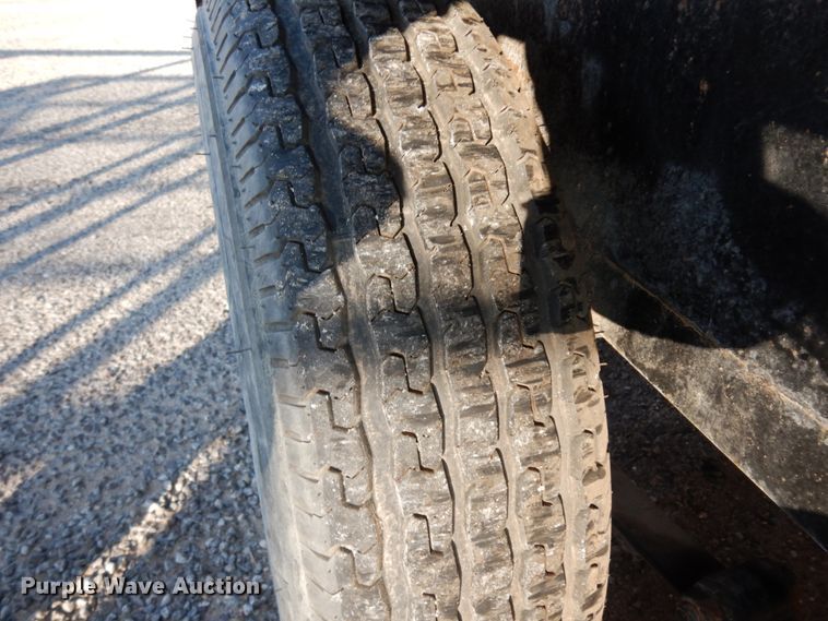 image for item DJ7254 2019 C&M utility trailer