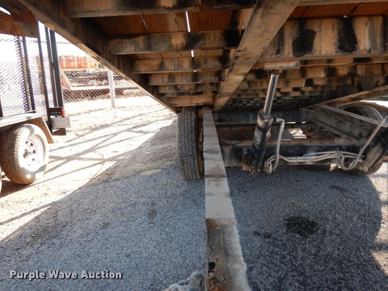 image for item DJ7258 2017 Maxey steel dump trailer