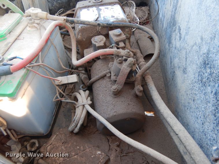 image for item DJ7258 2017 Maxey steel dump trailer