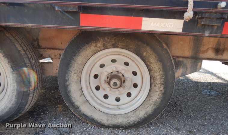 image for item DJ7258 2017 Maxey steel dump trailer