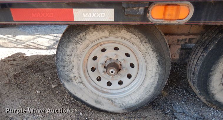 image for item DJ7258 2017 Maxey steel dump trailer