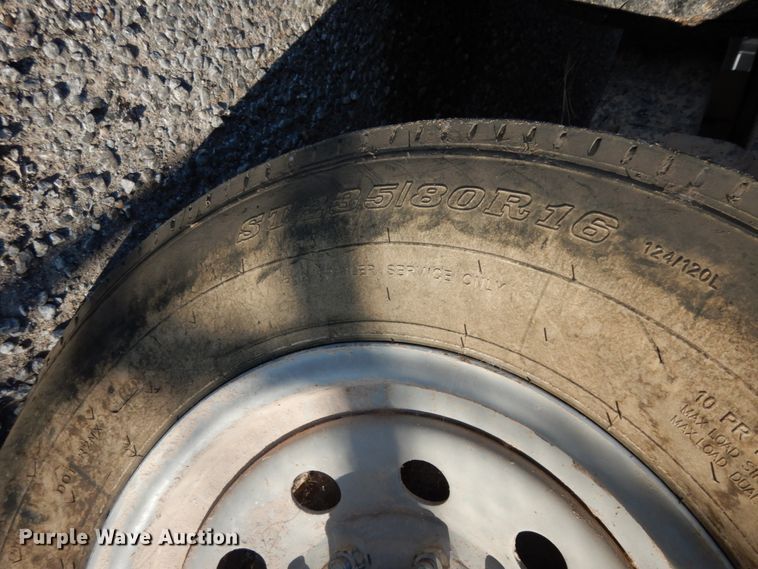 image for item DJ7258 2017 Maxey steel dump trailer