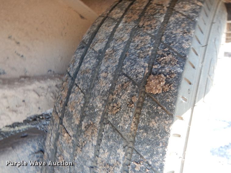 image for item DJ7258 2017 Maxey steel dump trailer