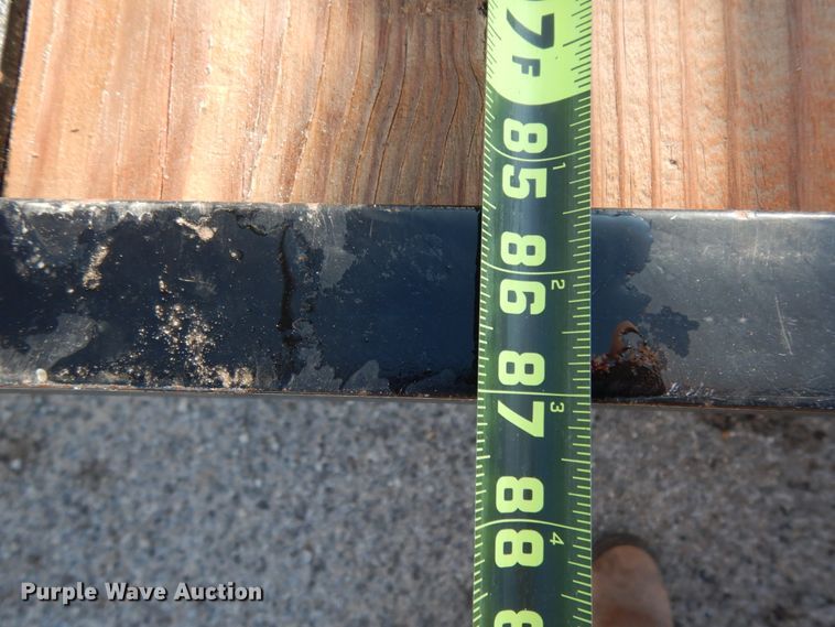 image for item DJ7259 2017 Texas Bragg utility trailer