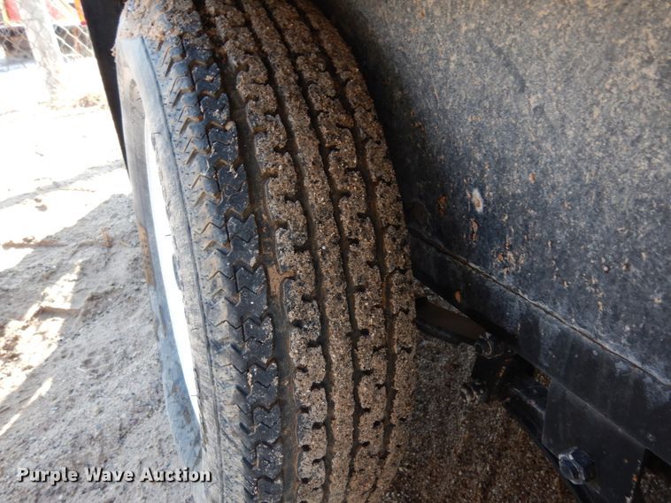 image for item DJ7259 2017 Texas Bragg utility trailer