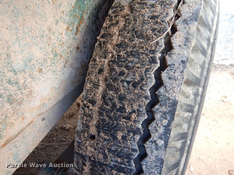 image for item DJ7262 2003 Tex Mex utility trailer