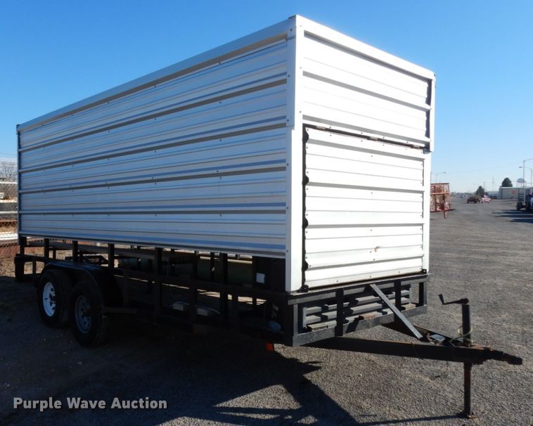 image for item DJ7263 2012 Carry-On cooling trailer