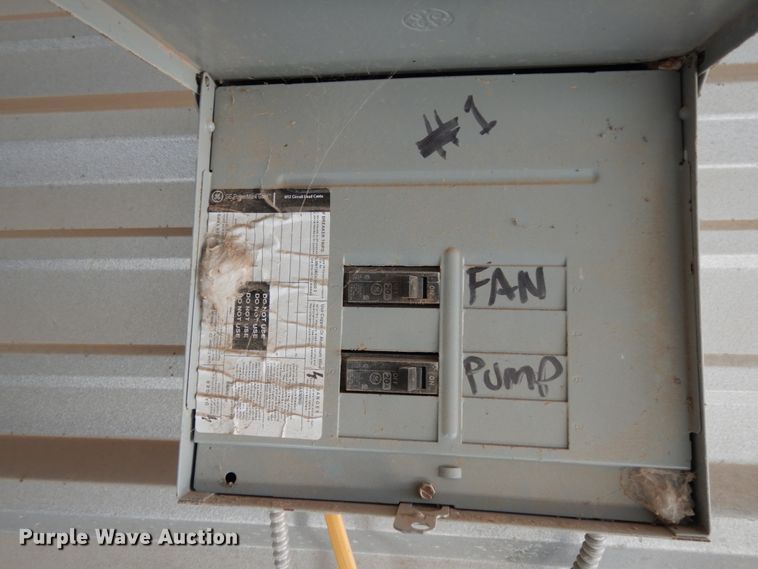 image for item DJ7263 2012 Carry-On cooling trailer