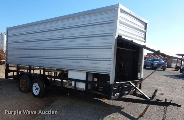 image for item DJ7264 2012 C&M cooling trailer