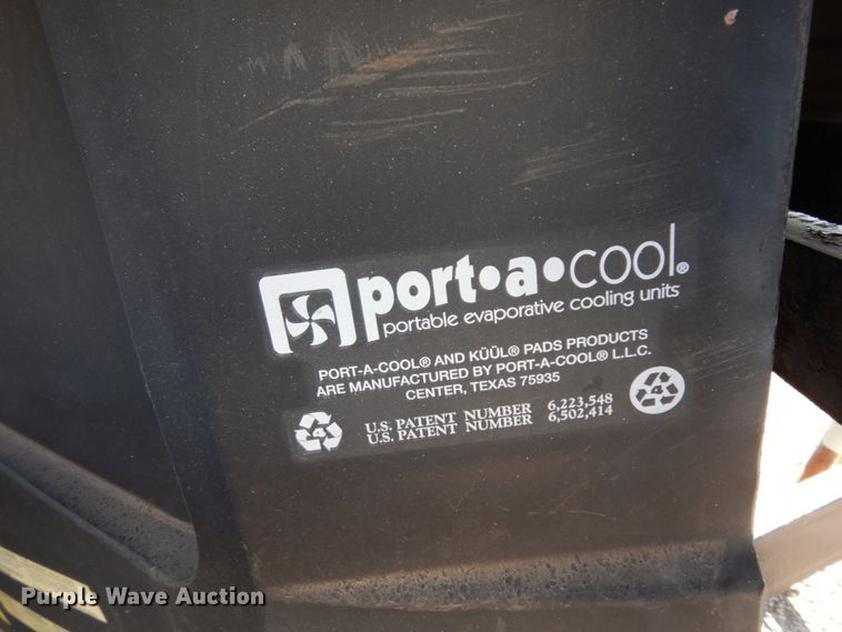 image for item DJ7264 2012 C&M cooling trailer