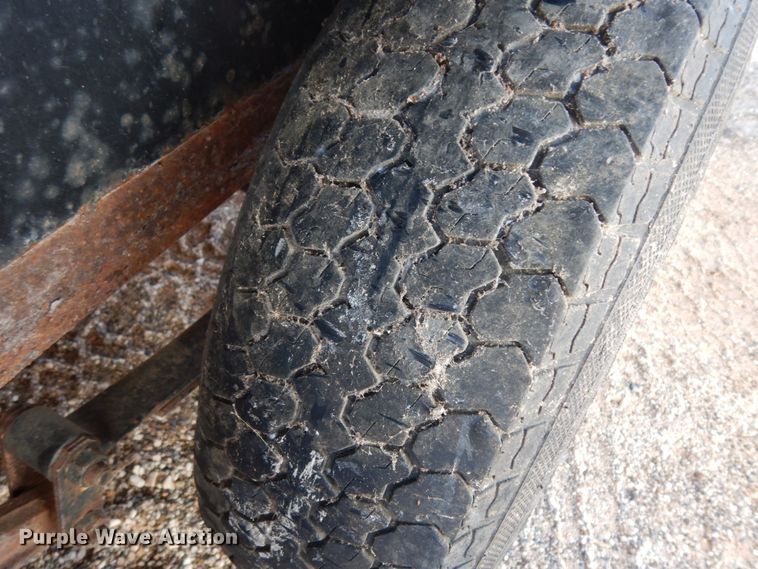 image for item DJ7265 2012 Carry-On cooling trailer