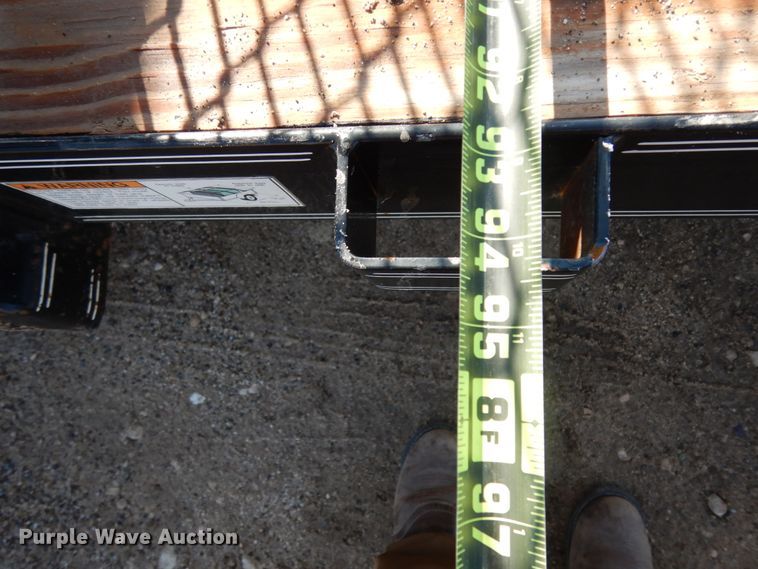 image for item DJ7271 2017 Texas Bragg utility trailer