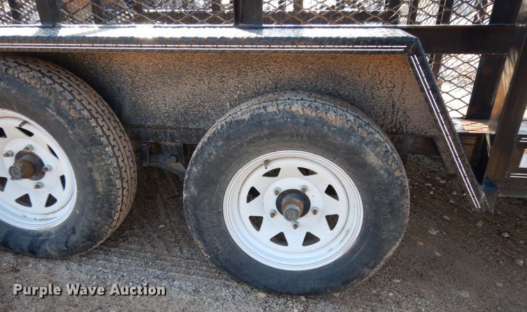 image for item DJ7271 2017 Texas Bragg utility trailer