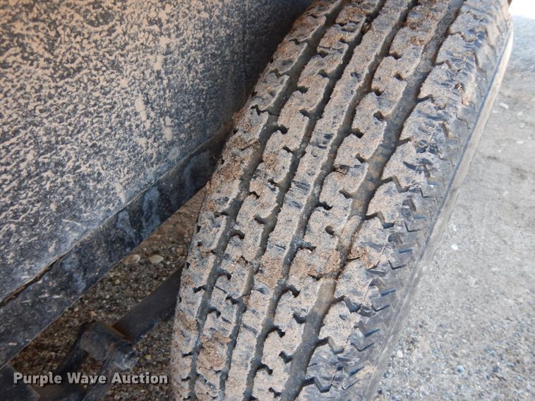 image for item DJ7271 2017 Texas Bragg utility trailer