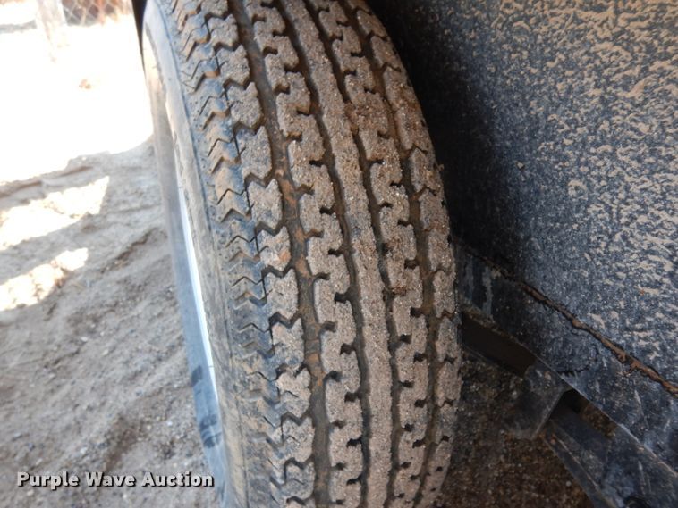 image for item DJ7271 2017 Texas Bragg utility trailer