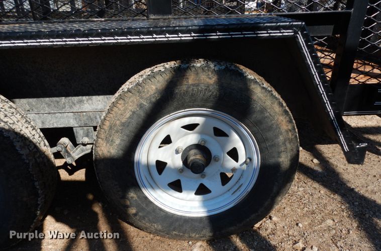 image for item DJ7272 2017 Texas Bragg utility trailer
