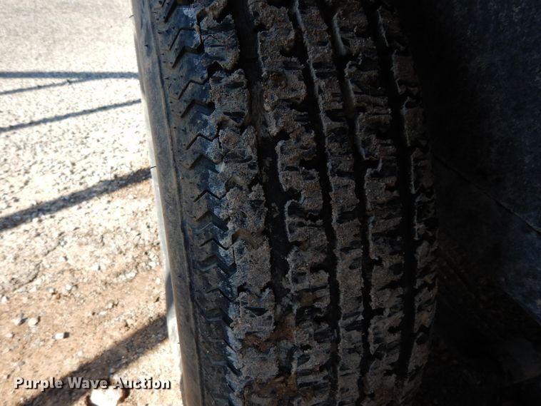 image for item DJ7272 2017 Texas Bragg utility trailer