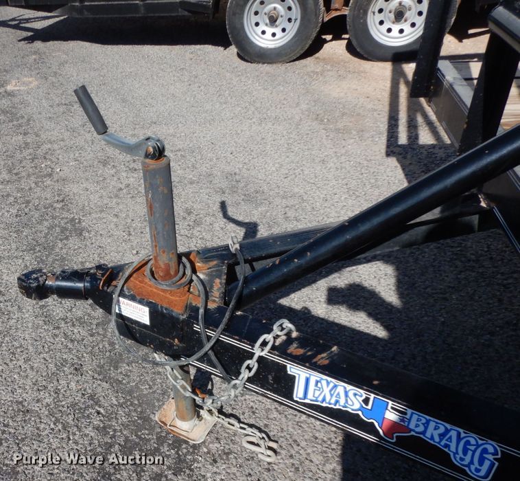 image for item DJ7273 2017 Texas Bragg utility trailer