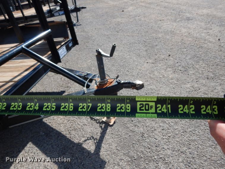 image for item DJ7273 2017 Texas Bragg utility trailer