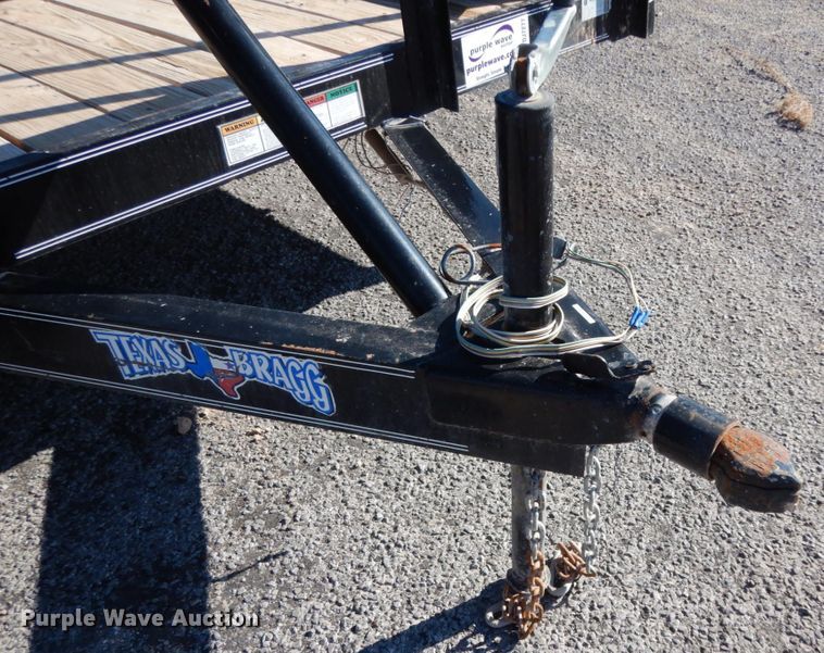 image for item DJ7277 2017 Texas Bragg utility trailer