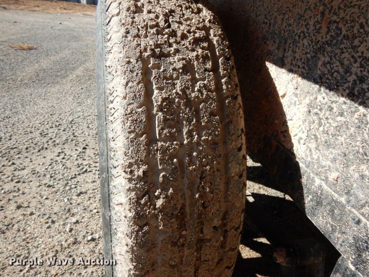 image for item DJ7277 2017 Texas Bragg utility trailer