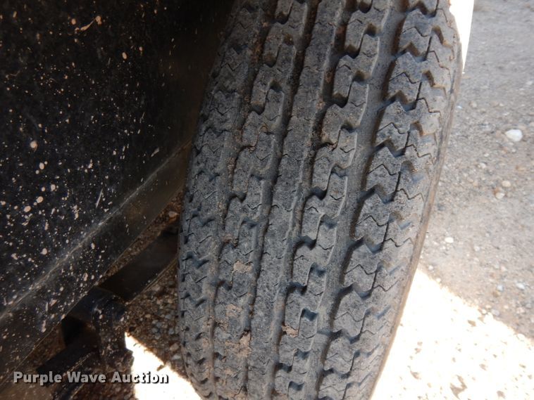 image for item DJ7281 2017 Texas Bragg utility trailer