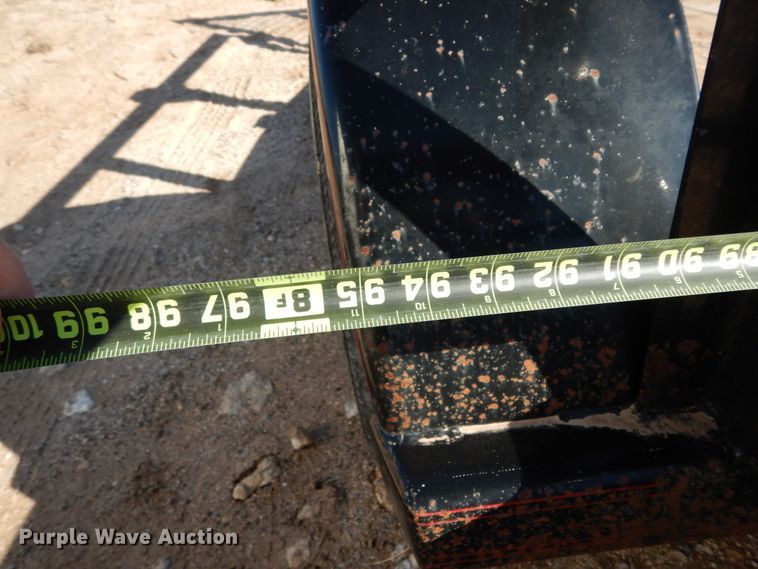 image for item DJ7283 2016 Texas Bragg utility trailer