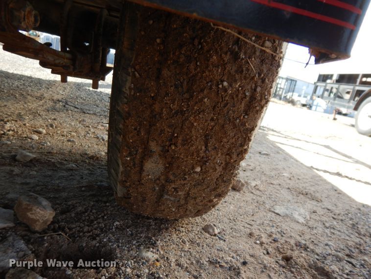 image for item DJ7283 2016 Texas Bragg utility trailer