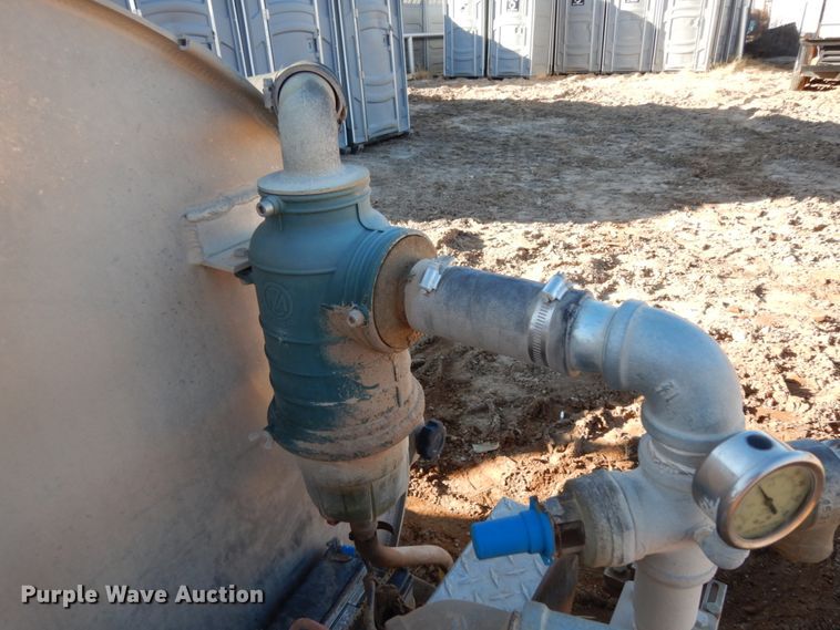 image for item DJ7289 Progress portable restroom vacuum tank