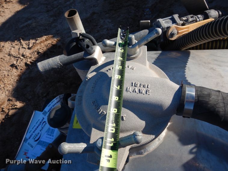 image for item DJ7289 Progress portable restroom vacuum tank