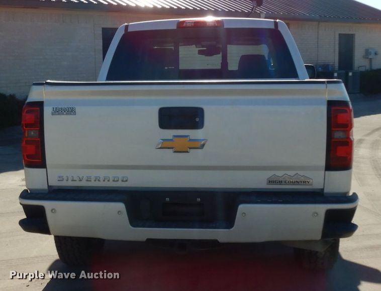 image for item DJ8096 2014 Chevrolet Silverado 1500  Crew Cab pickup truck