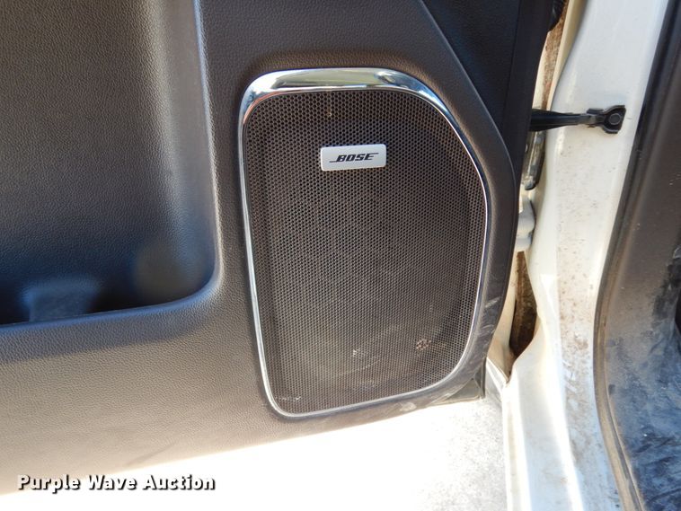 image for item DJ8096 2014 Chevrolet Silverado 1500  Crew Cab pickup truck