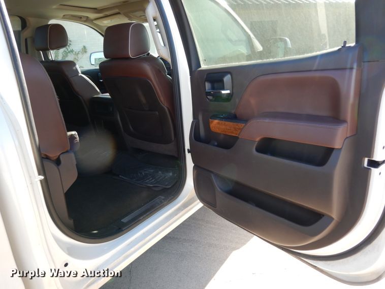 image for item DJ8096 2014 Chevrolet Silverado 1500  Crew Cab pickup truck