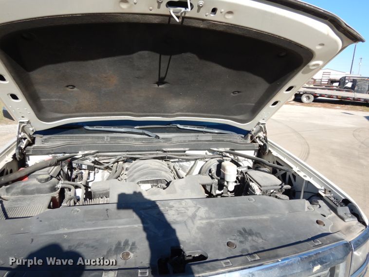 image for item DJ8096 2014 Chevrolet Silverado 1500  Crew Cab pickup truck