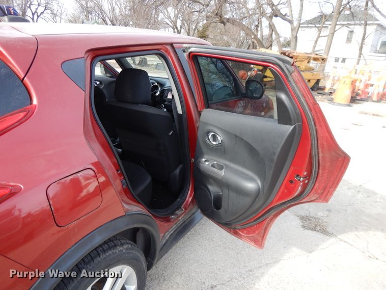 image for item DL2679 2011 Nissan Juke