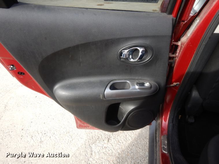 image for item DL2679 2011 Nissan Juke