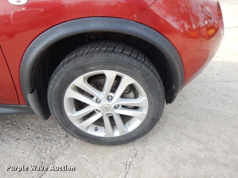 image for item DL2679 2011 Nissan Juke