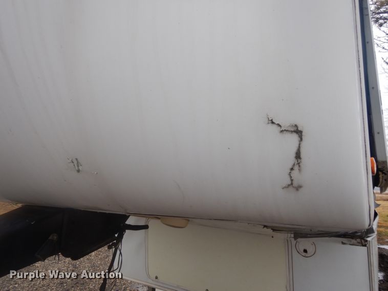 image for item DL2694 2006 Forest River Sierra 315BHT  camper