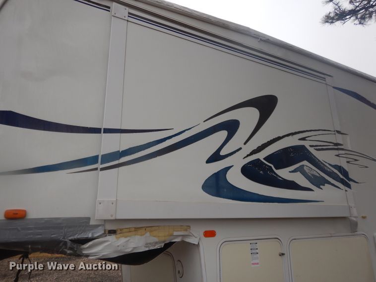 image for item DL2694 2006 Forest River Sierra 315BHT  camper