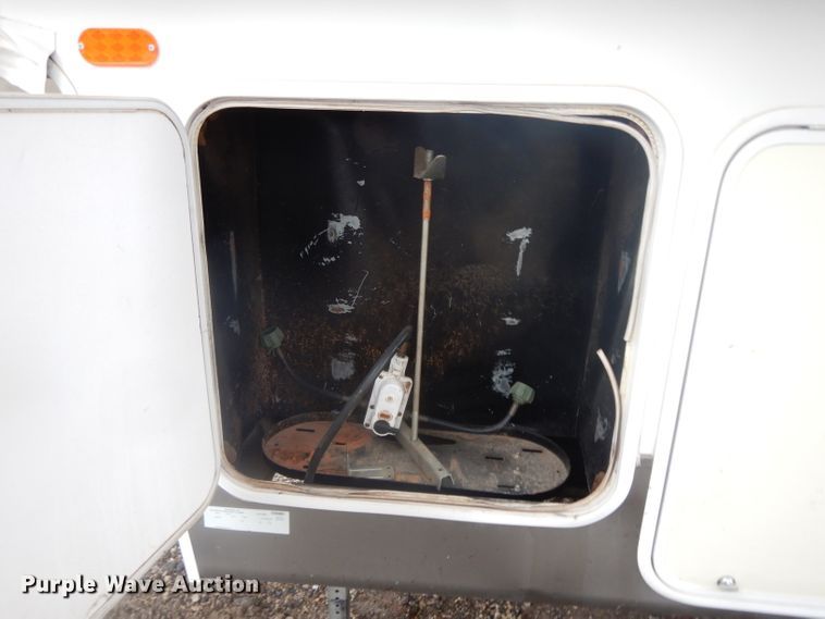 image for item DL2694 2006 Forest River Sierra 315BHT  camper