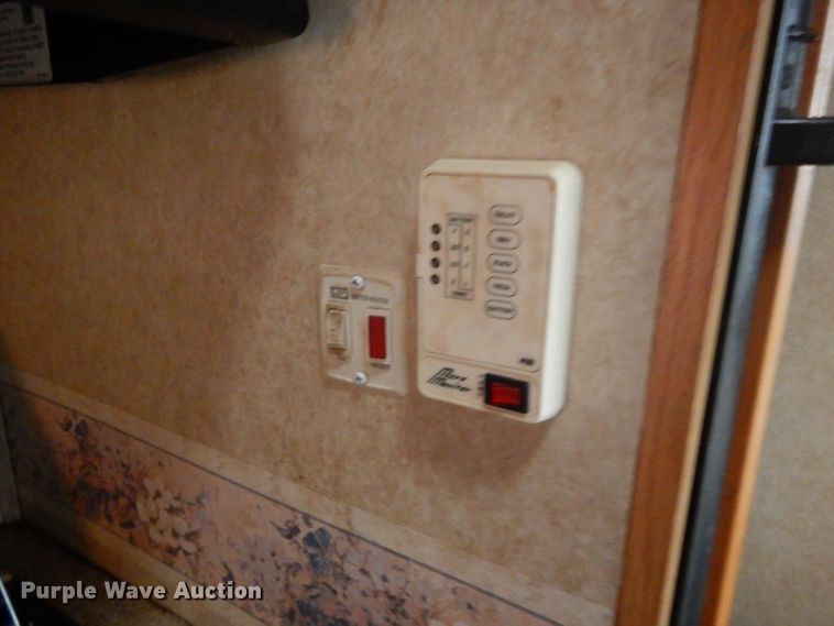 image for item DL2694 2006 Forest River Sierra 315BHT  camper