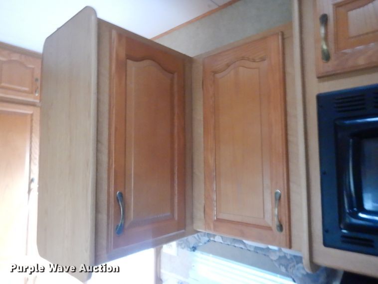 image for item DL2694 2006 Forest River Sierra 315BHT  camper