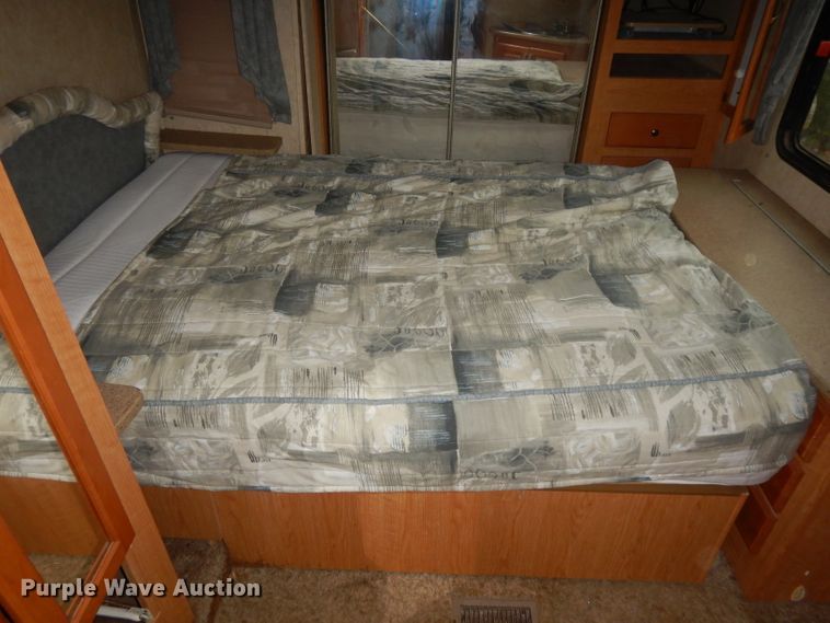 image for item DL2694 2006 Forest River Sierra 315BHT  camper