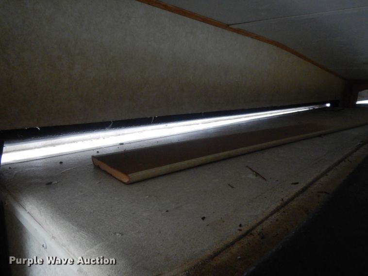 image for item DL2694 2006 Forest River Sierra 315BHT  camper